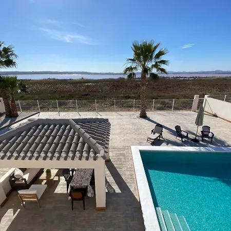 Pink Lagoon Villa *