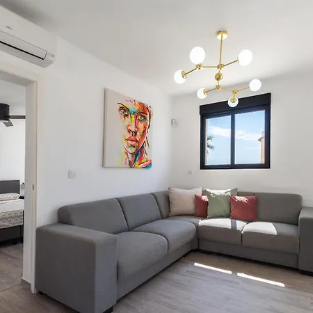 Villa Pink Lagoon Torrevieja
